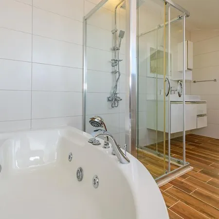 Villa Amore 2 - 4 Bedroom In Hisaronu
