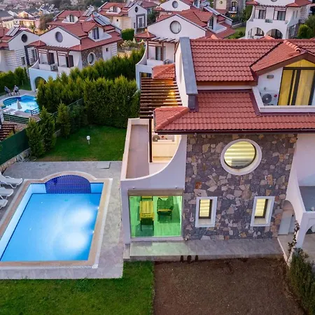 Amore 2 - 4 Bedroom In Hisaronu Villa Fethiye