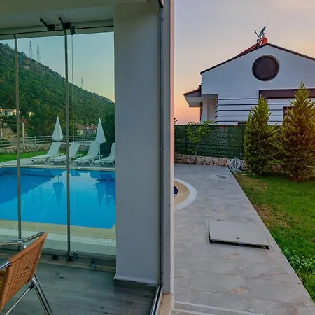 Villa Amore 2 - 4 Bedroom In Hisaronu *