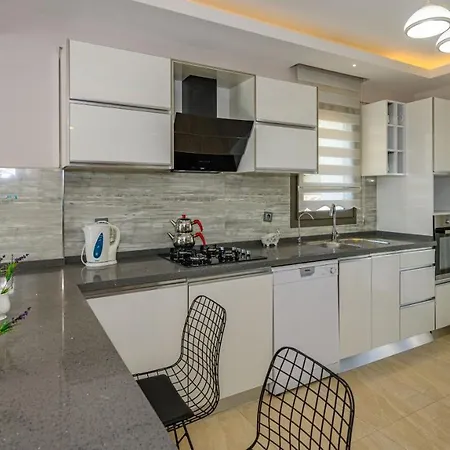 Amore 2 - 4 Bedroom In Hisaronu